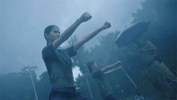 飞越13号房手机版