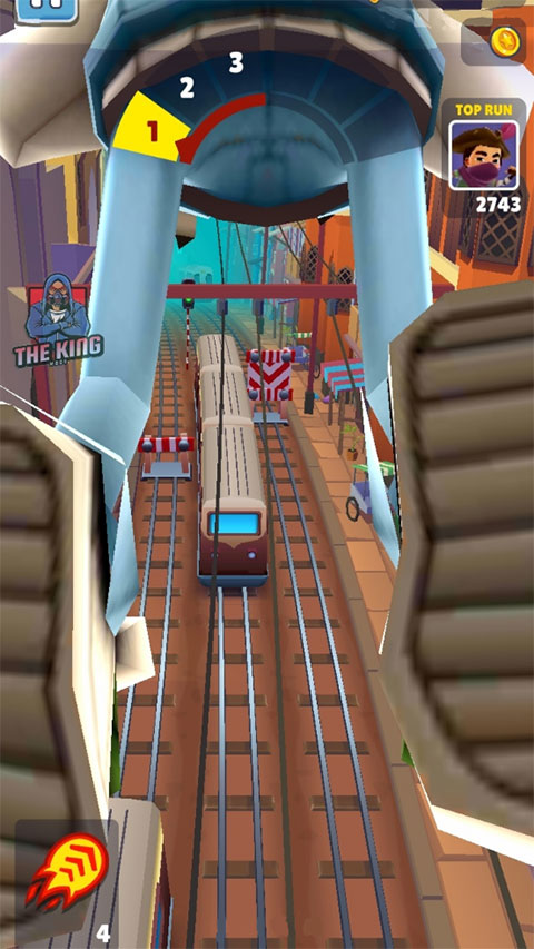 地铁跑酷巨人版中文版