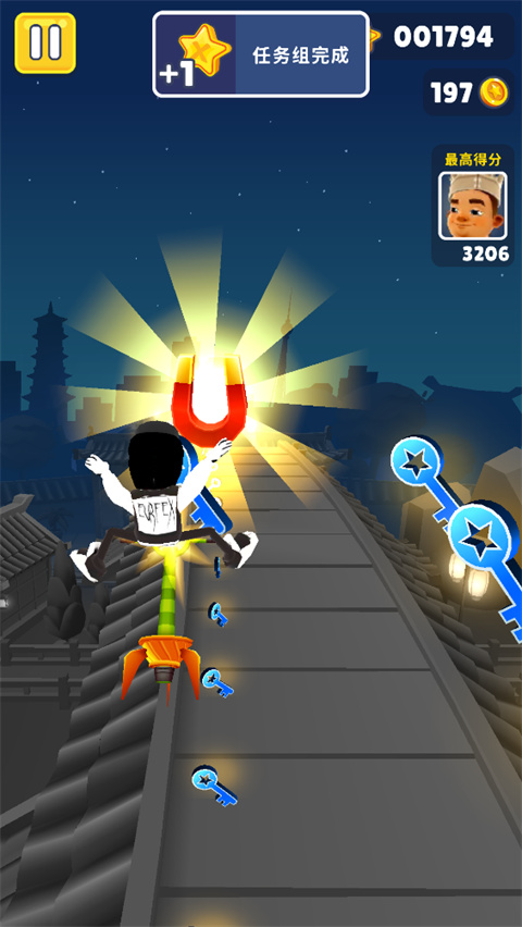 地铁跑酷怪兽5.0超级黑白洛阳