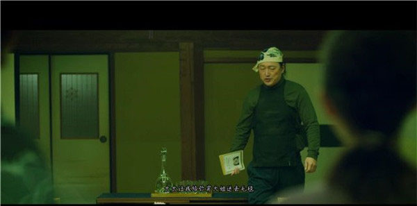 春逝百年抄手机完整版