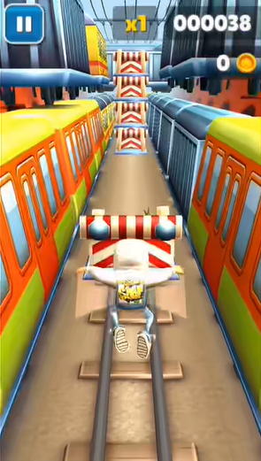 地铁跑酷火山难度版